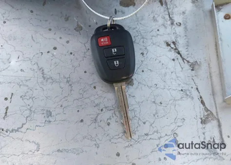 2018 Toyota Highlander Le z USA, uszkodzony, nr VIN 5TDZZRFH1JS265409